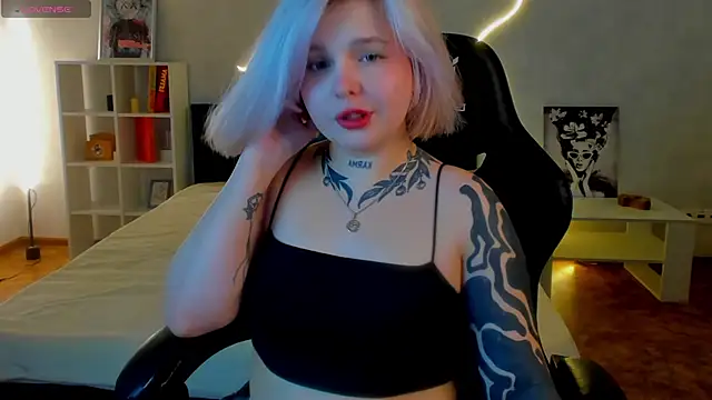 shadow__purrr's cam snapshot