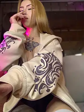 PrettyAshley_ live sex cam