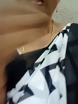 Gautami-telugu's cam snapshot