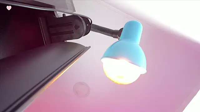 Pinkyrosse live sex cam