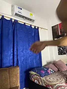 Kriss_Edwards's cam snapshot