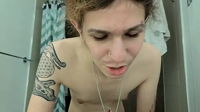 cuddlyavenue live sex cam