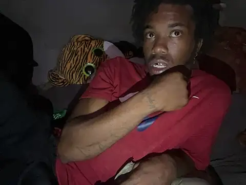 SlimeCrownzOut5's cam snapshot