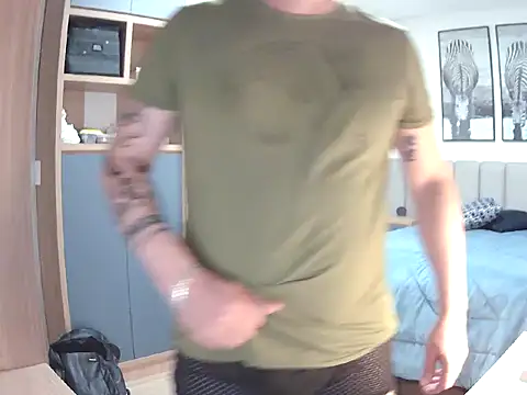 lorenzoDaddy's cam snapshot