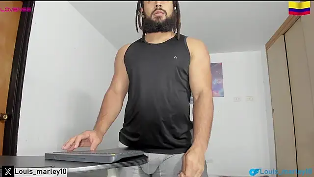 Louis_marley__ live sex cam