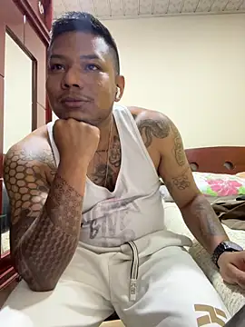 Saipadpuer30 live sex cam