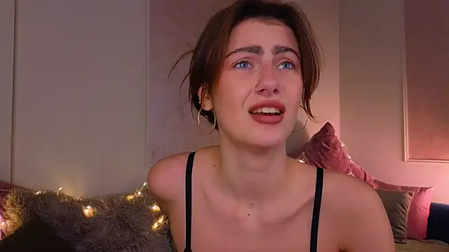 tomorrows_day's cam snapshot