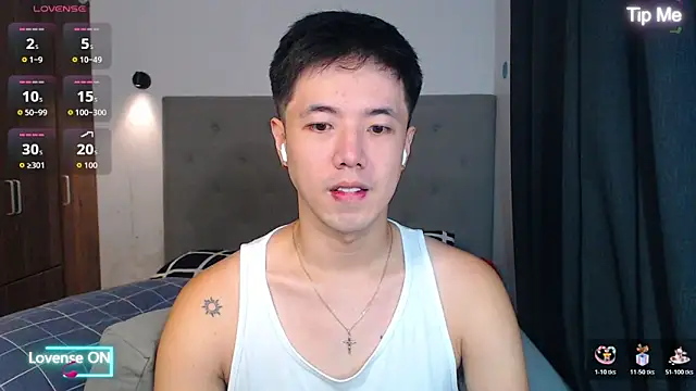 Addictiveboi live sex cam