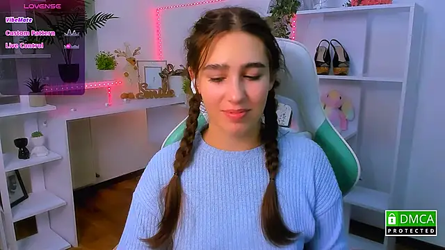 _Eliizabeth_'s cam snapshot