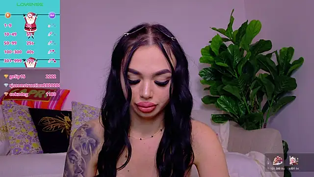 TiaBelle's cam snapshot