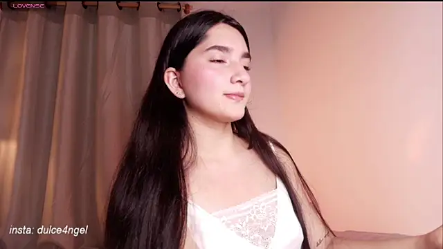 dulceangel__'s cam snapshot