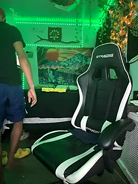 MasterPapian0 live sex cam