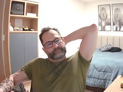 lorenzoDaddy's cam snapshot