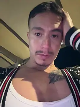 DominickVegas live sex cam