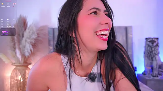 lara_giraldo live sex cam