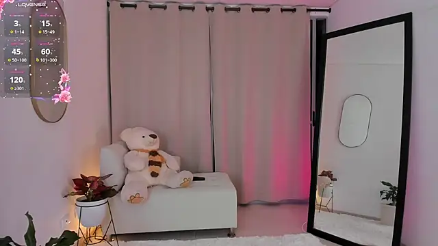 roxie_gates_ live sex cam