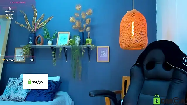 yessila_parker's cam snapshot