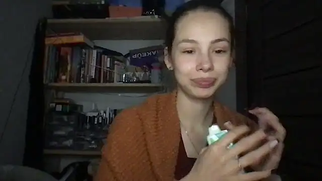 Yuna5343 live sex cam