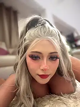 seraphine23 live sex cam