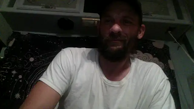 muffmangler5250 live sex cam