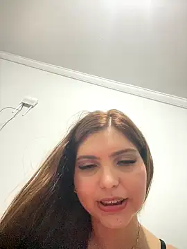 melyssaa23 live sex cam