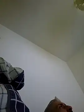 cuci45's cam snapshot