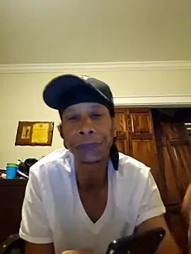 Vybezmaster's cam snapshot