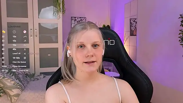 ShineJoan live sex cam