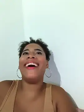 Mia-sensual's cam snapshot