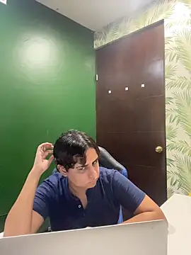 Thiagoforyou live sex cam