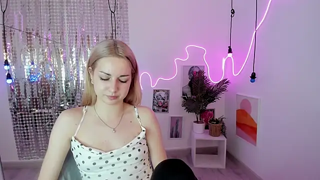 Jessie_Cuti live sex cam