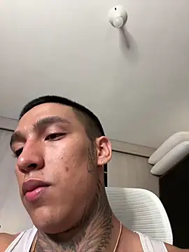 sendfer live sex cam