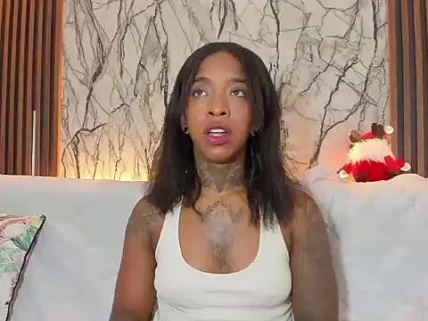 Pauline_Fox live sex cam