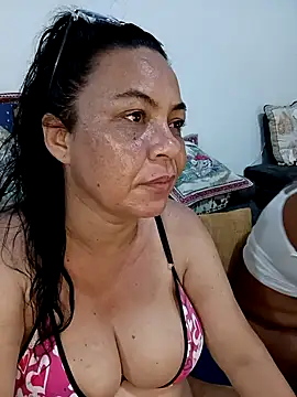 AnittaTettona live sex cam