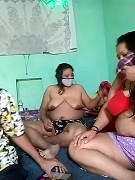 LoveOnStream live sex cam