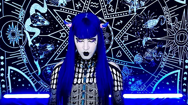 naomi_satan live sex cam