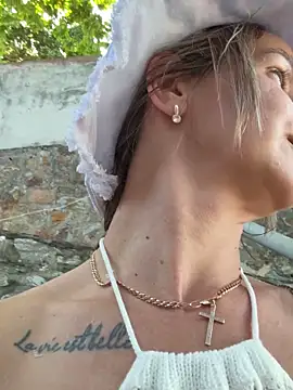 EvvaMur live sex cam