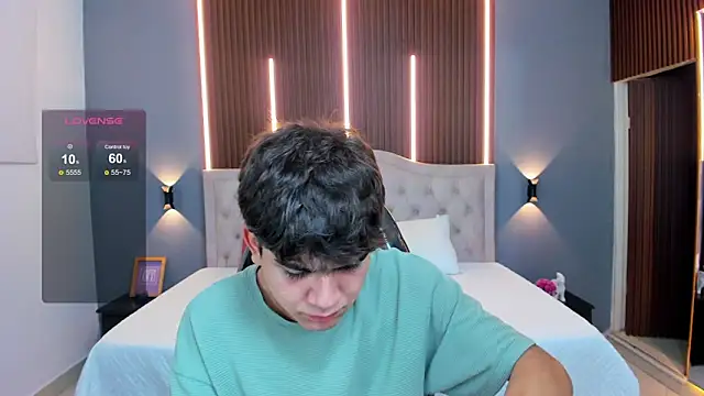 Tommy18__ live sex cam