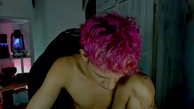 tylernova's cam snapshot