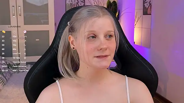 ShineJoan live sex cam