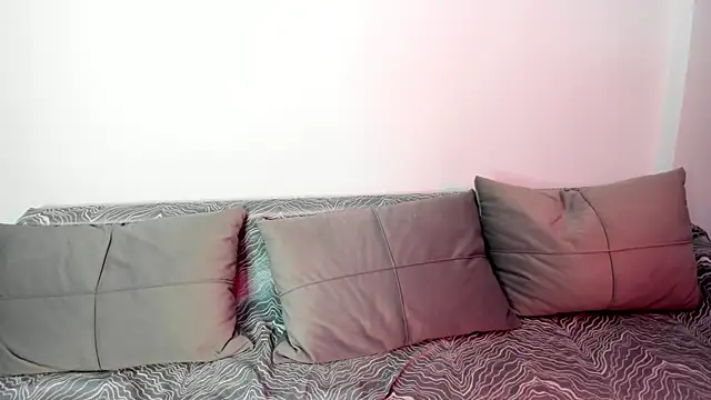 luckybunjenny's cam snapshot