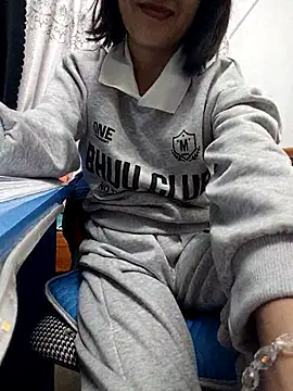 Haralushiaaa's cam snapshot