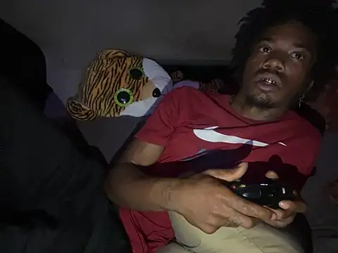 SlimeCrownzOut5's cam snapshot