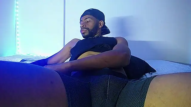 Denzo_cornell1's cam snapshot