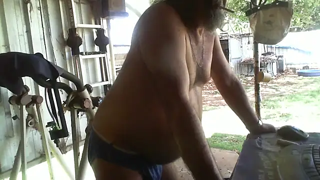 herbie010666 live sex cam