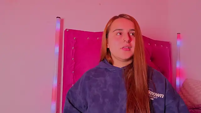 evy_orange1's cam snapshot