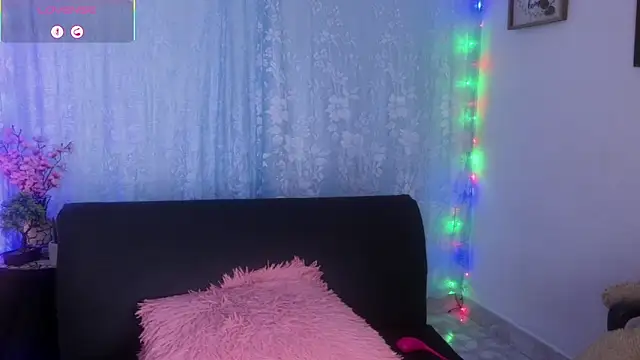 Cleohot999's cam snapshot