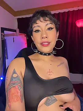 ZahaRose's cam snapshot