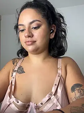 susy_angel's cam snapshot