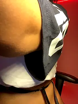 demonaughtyyy's cam snapshot